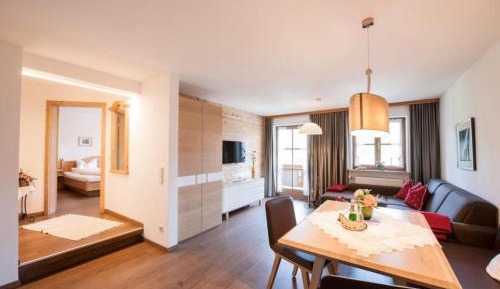 Apartment with Garden View