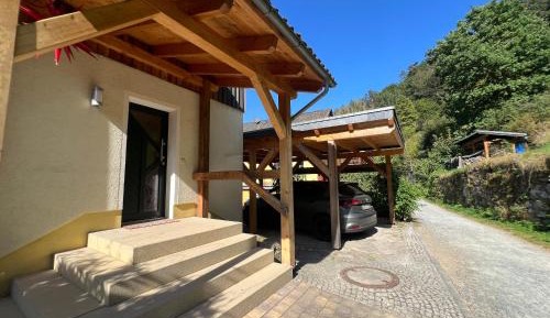 Three-Bedroom Apartment with Mountain View