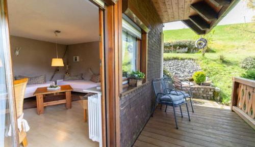 Superior One-Bedroom Apartment with Balcony