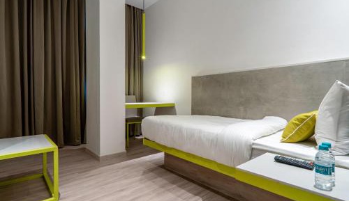 Deluxe Single Room