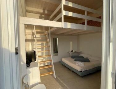 Suite with Pool View