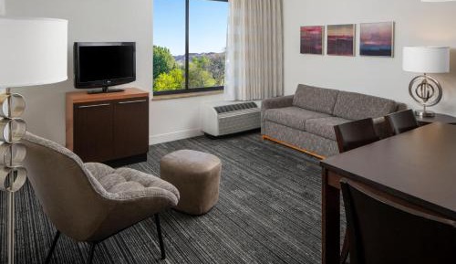 2 Bedroom Suite