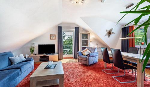 Superior One-Bedroom Apartment with Balcony