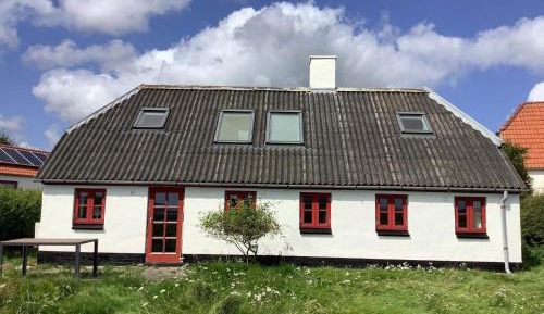 Three-Bedroom Holiday Home 
