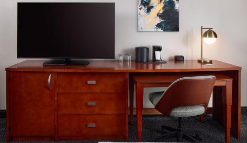 One-Bedroom King Suite