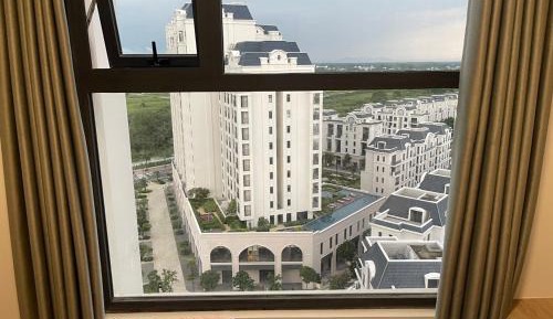 Apartment with Park View