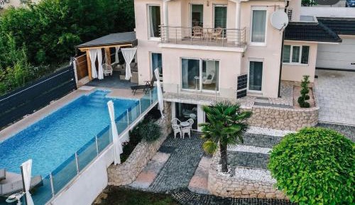 Five-Bedroom House