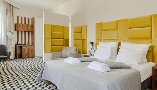 Superior Apartment