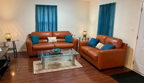 Queen Room with Shared Bathroom