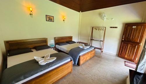 Standard Queen Room with Two Queen Beds