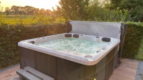 One-Bedroom Apartment with Spa Bath
