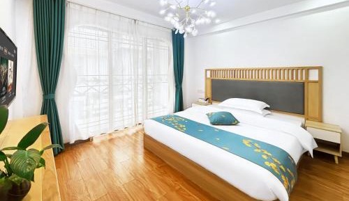 King Room