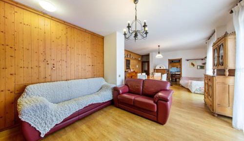Superior One-Bedroom Apartment
