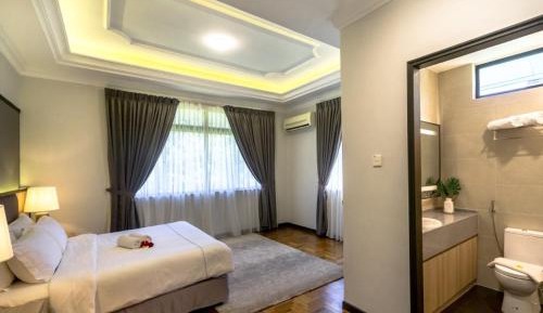 Istana Villa 5 bedroom