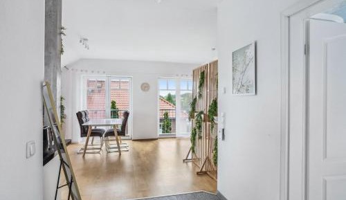 One-Bedroom Apartment with View