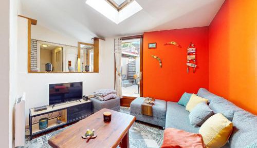 Two-Bedroom Holiday Home