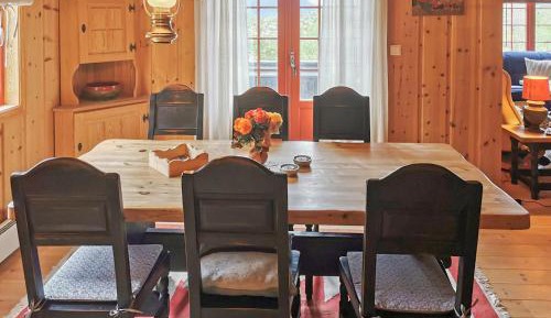 Four-Bedroom Holiday Home
