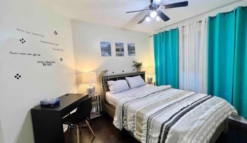 Queen Room with Shared Bathroom