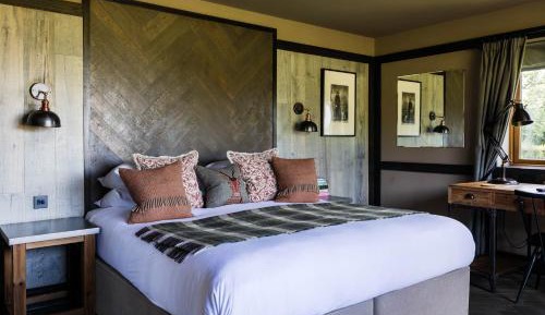 Junior Suite with Garden View