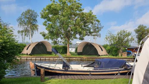 Tent