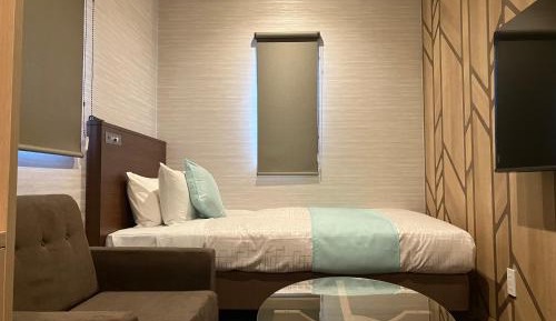 Semi Double Room - Non-Smoking