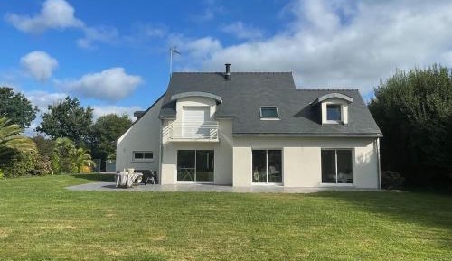 Six-Bedroom House