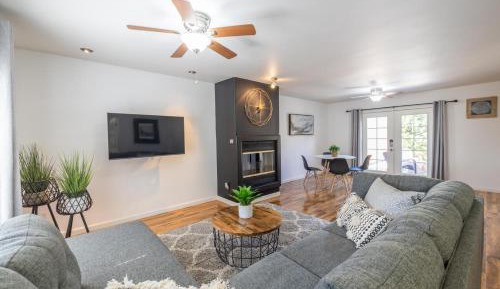 Three-Bedroom Townhouse