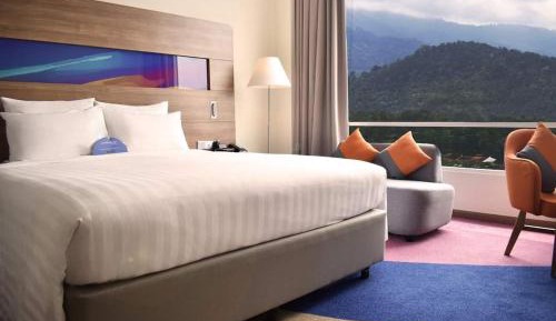 Premier King Room