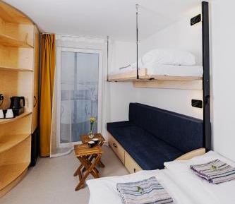 Classic Quadruple Room
