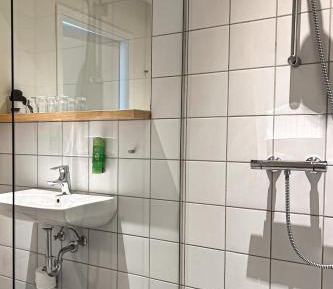 Quadruple Room with Bathroom