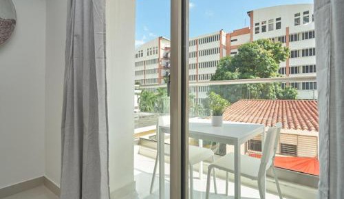 One-Bedroom Apartment with Balcony