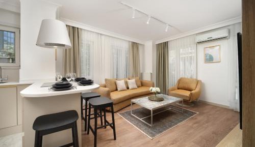 Two-Bedroom Deluxe Apartment