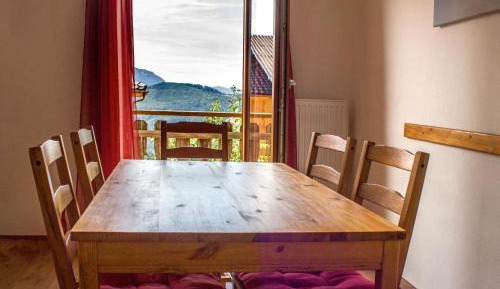 Two-Bedroom Apartment with Terrace - Annex