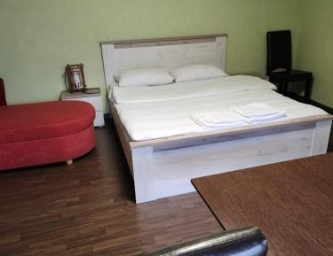 Triple Room with Shared Bathroom