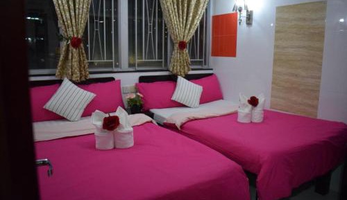 Deluxe King Suite