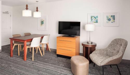 Standard Queen Room with Two Queen Beds