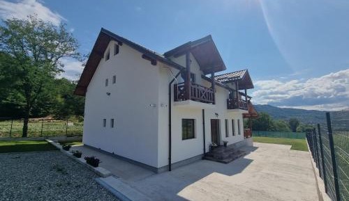 Seven-Bedroom House