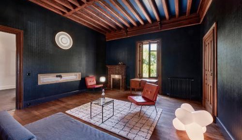 Suite with Garden View