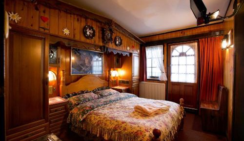 Honeymoon Double Room