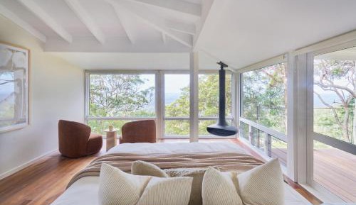 One-Bedroom Apartment with Ocean View