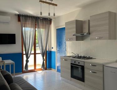 One-Bedroom Apartment with Balcony