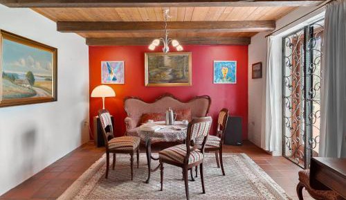 Five-Bedroom Holiday Home