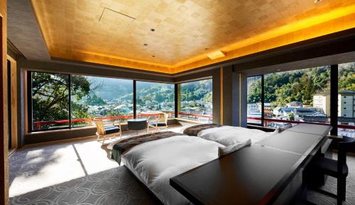 Luxury Suite