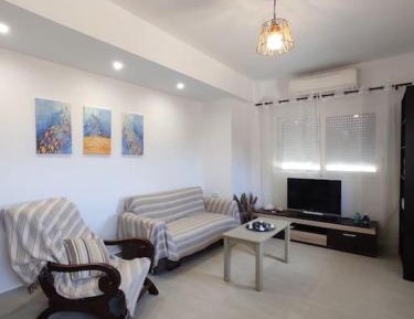 One-Bedroom Apartment with Garden