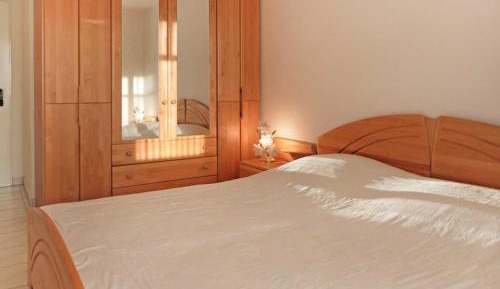 One-Bedroom Apartment with Balcony