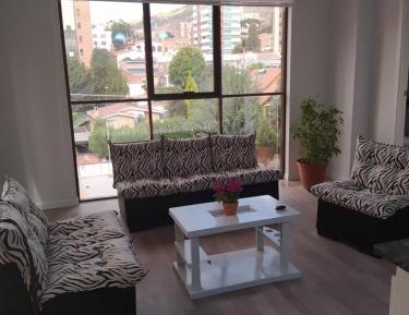 One-Bedroom Deluxe Apartment