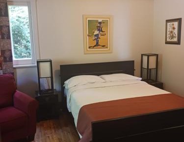 Deluxe Queen Room