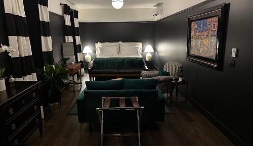 Deluxe Junior Suite