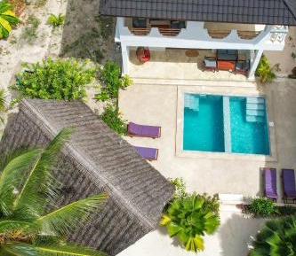 Junior Suite with Private Pool