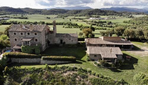 Three-Bedroom Superior Apartment